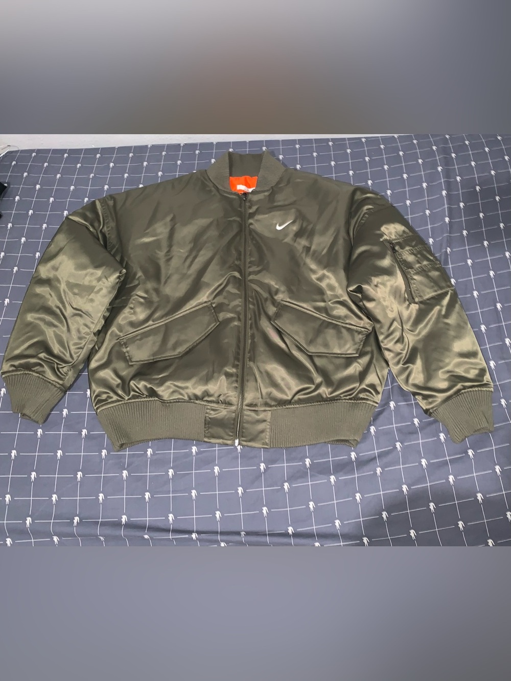 Nike Sportswear Women's Therma-FIT Reversible Bomber Jacket Oversized Size:Small